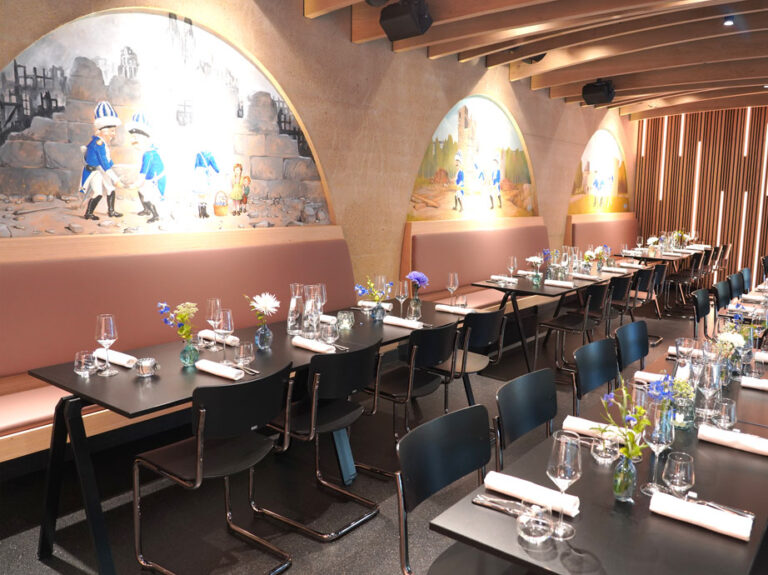 Sachsenturm Köln - Saal